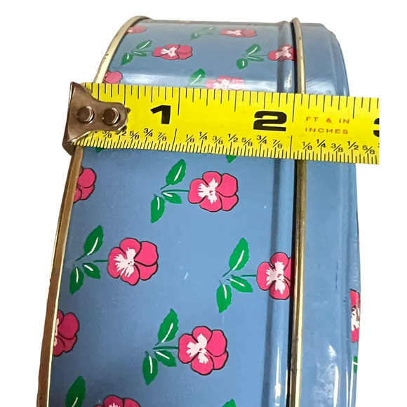 Lillian Vernon Vtg 1986 Tin Trinket Button Box Blue With Red Flowers Country - Picture 7 of 8